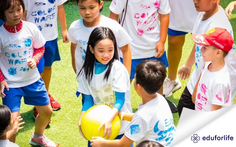 Trại hè là chương trình giáo dục ngoại khóa dành cho trẻ em và thanh thiếu niên trong thời gian hè.